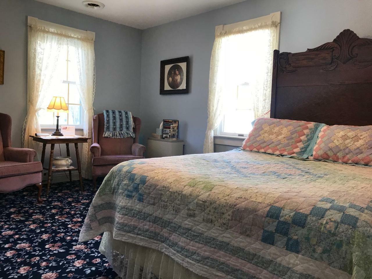 Andor Wenneson Historic Inn Peterson エクステリア 写真