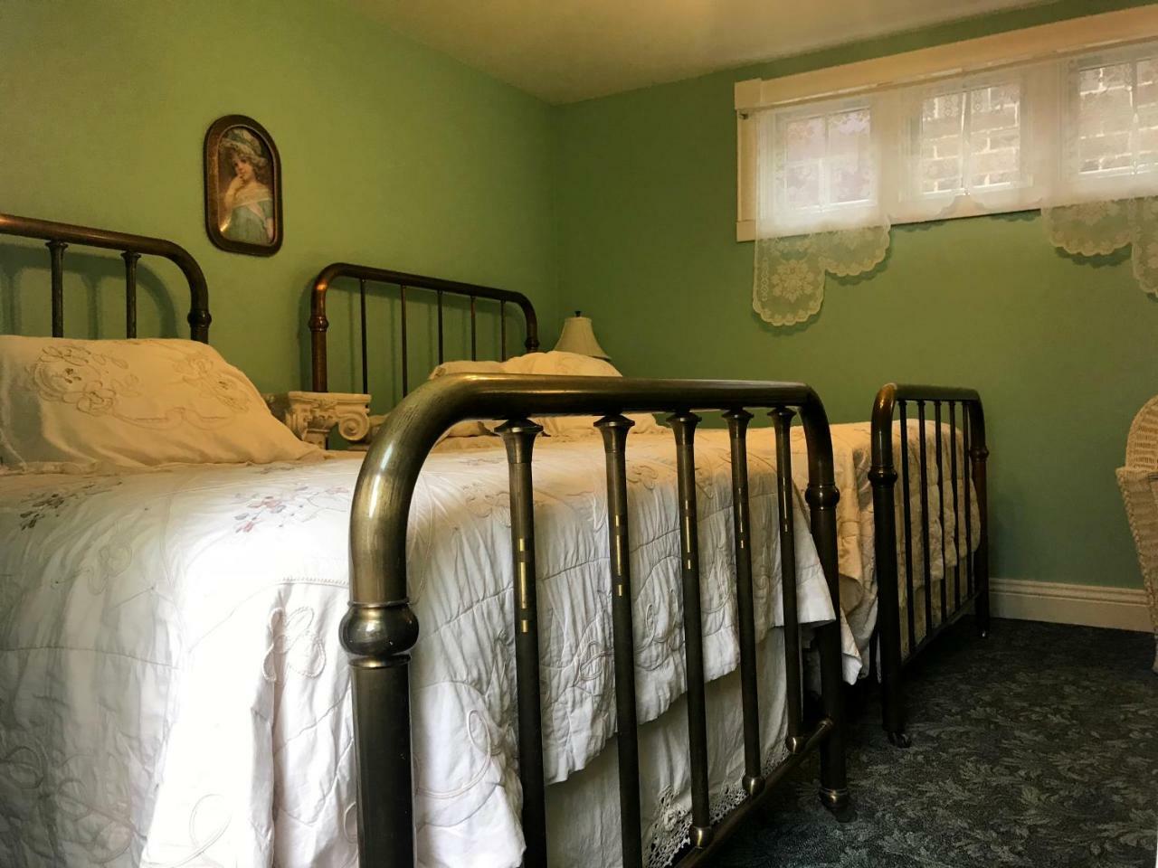 Andor Wenneson Historic Inn Peterson エクステリア 写真