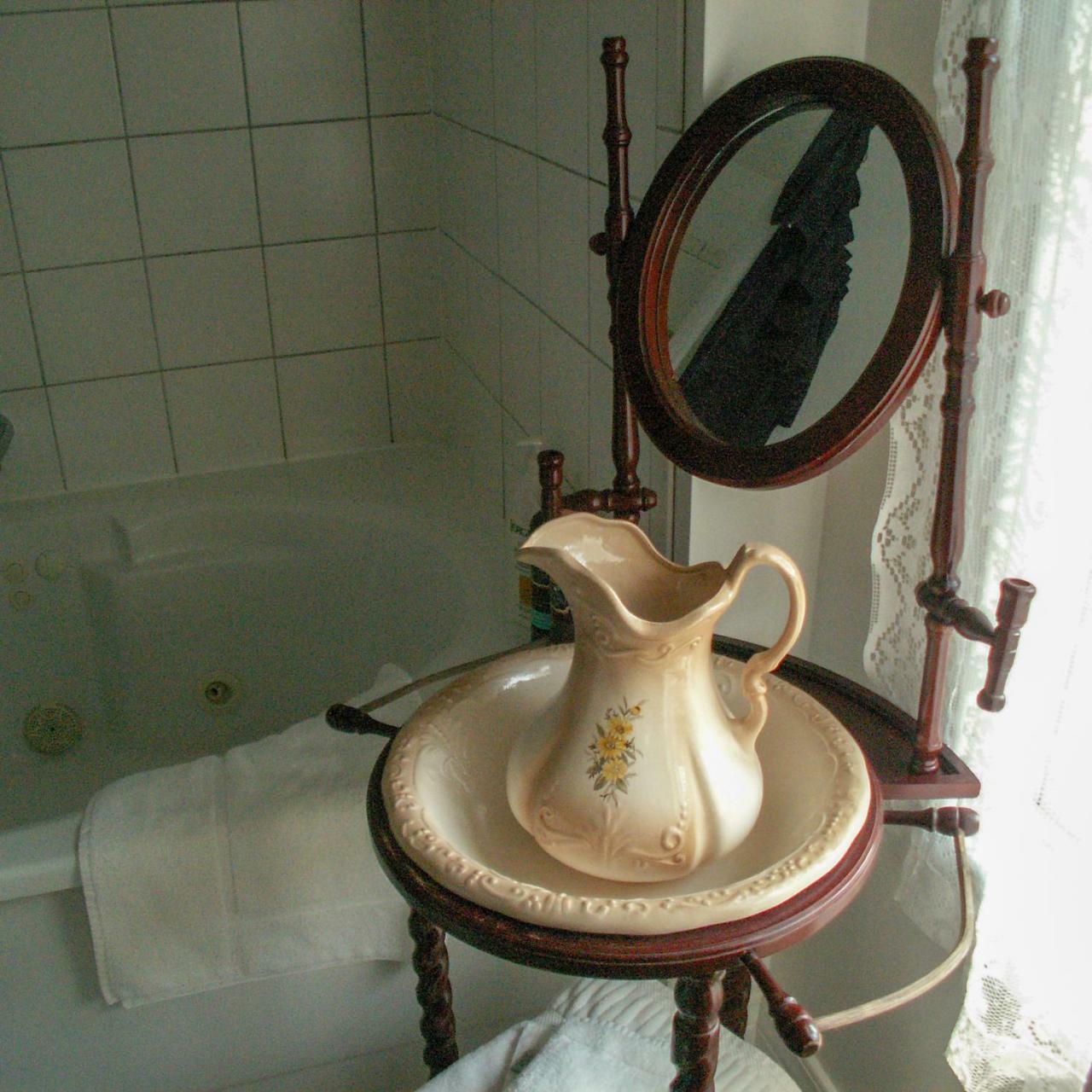 Andor Wenneson Historic Inn Peterson エクステリア 写真