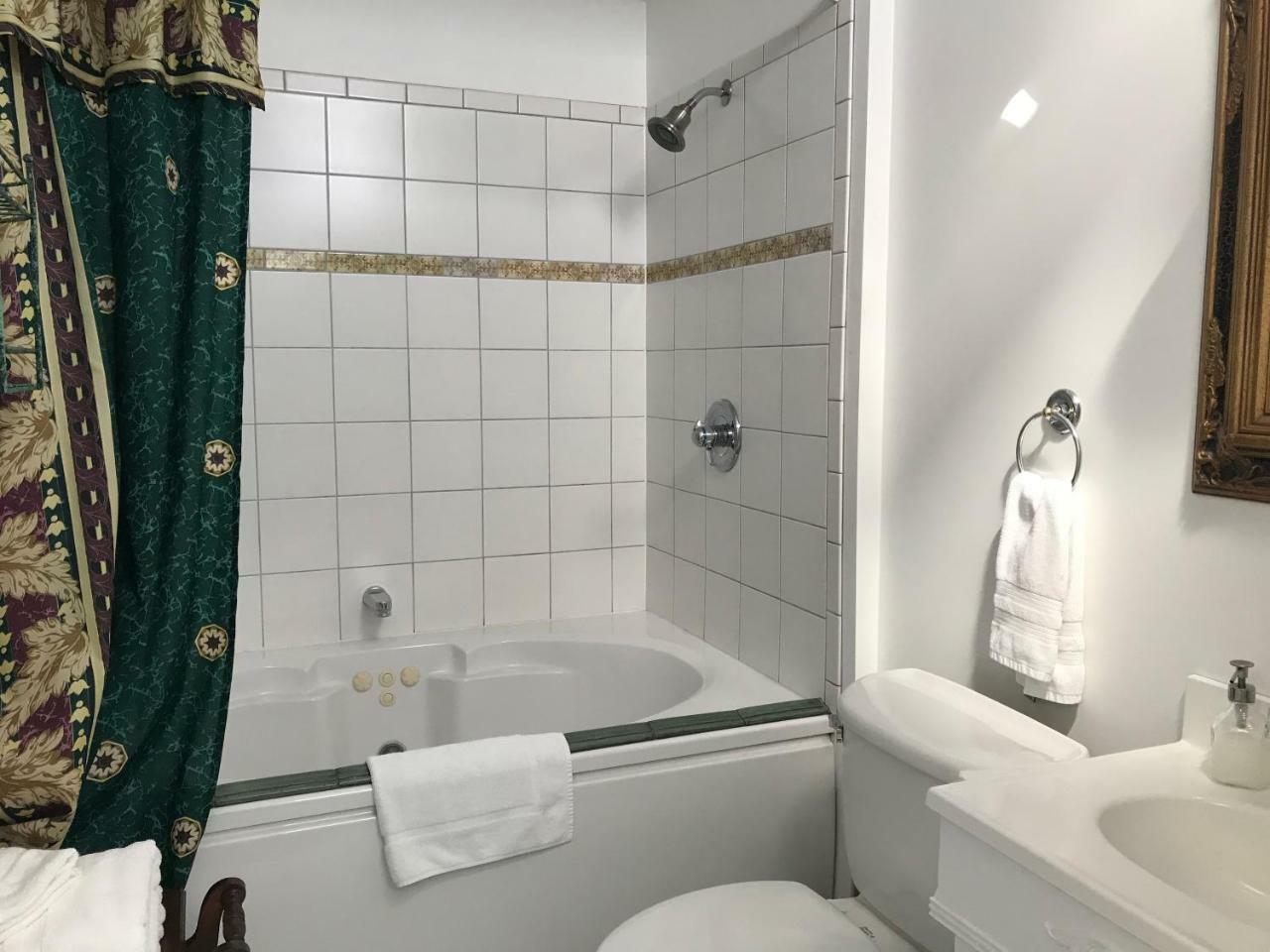 Andor Wenneson Historic Inn Peterson エクステリア 写真