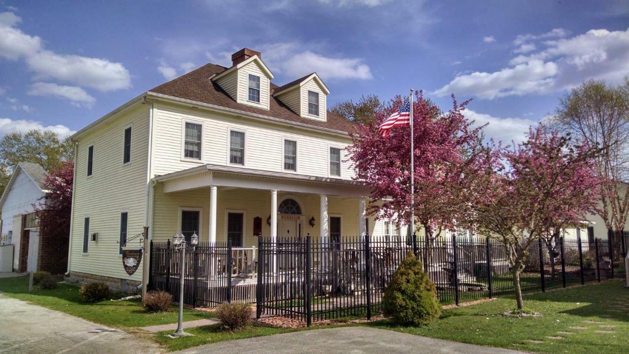 Andor Wenneson Historic Inn Peterson エクステリア 写真
