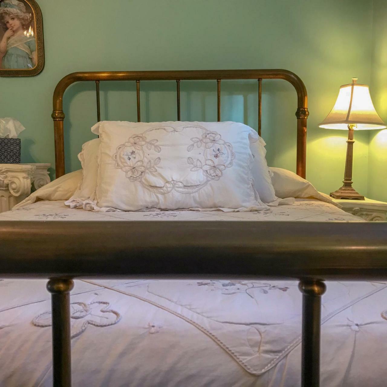 Andor Wenneson Historic Inn Peterson エクステリア 写真
