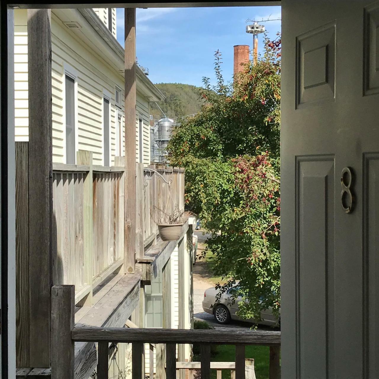 Andor Wenneson Historic Inn Peterson エクステリア 写真