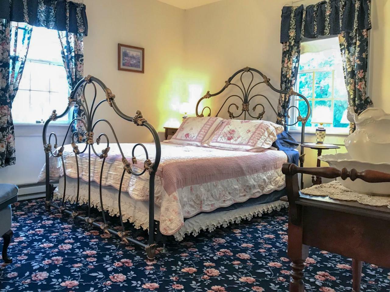 Andor Wenneson Historic Inn Peterson エクステリア 写真