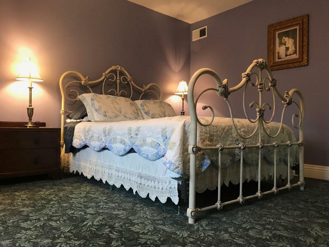 Andor Wenneson Historic Inn Peterson エクステリア 写真